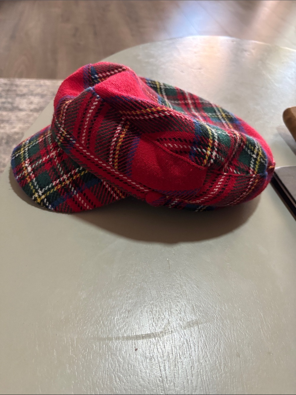 Red Plaid Newsboy/Fisherman Cap - Classic Tartan Style